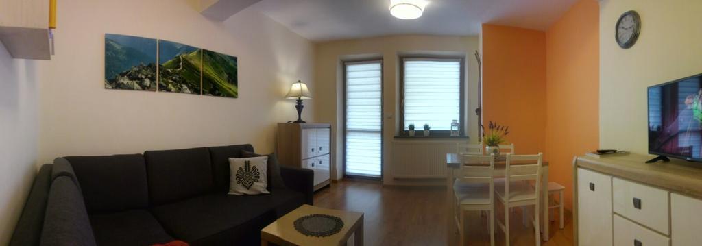 Apartament Akuratny